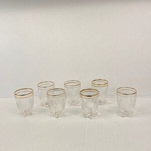 Vintage shot glass set of 7 double gold banding ribbed sides star shaped bottom